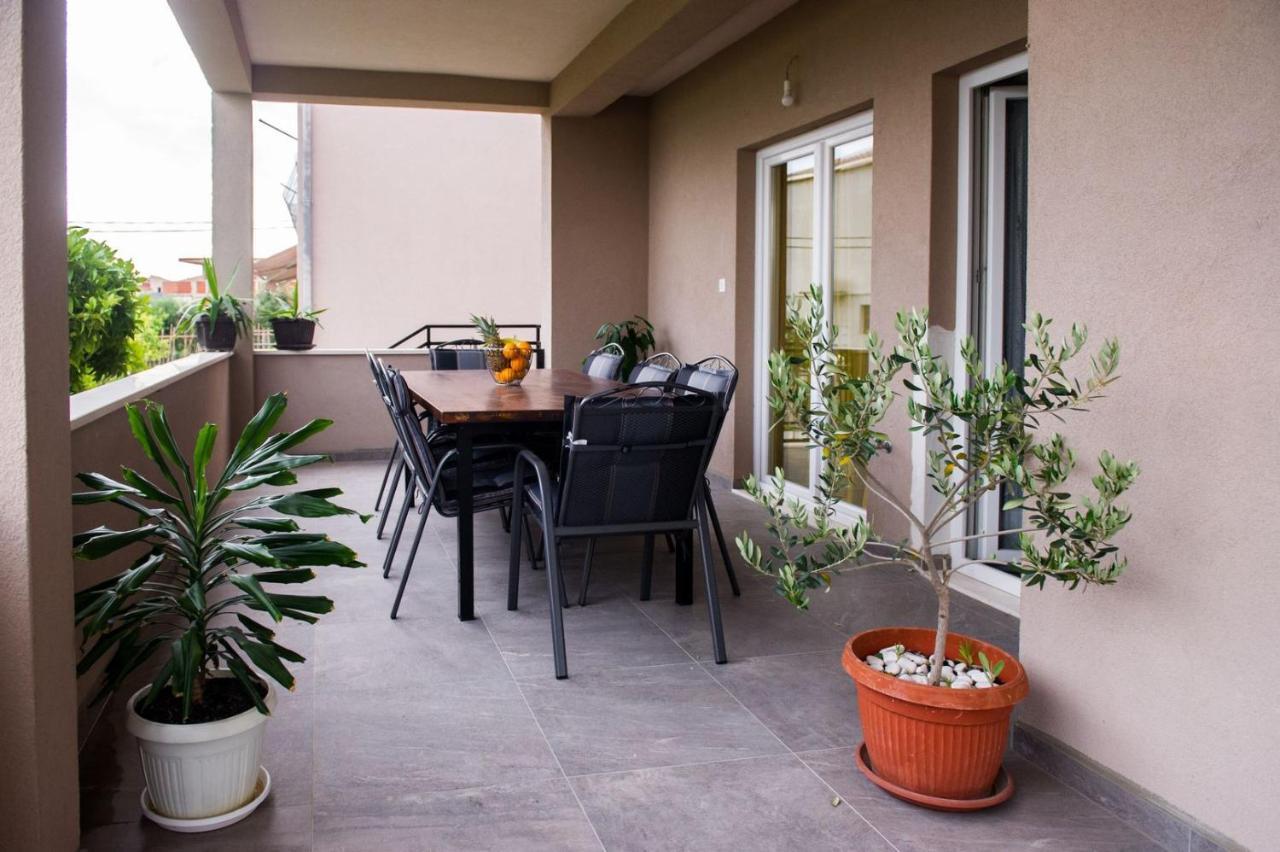 Apartment Lux Elba Kastela Luaran gambar