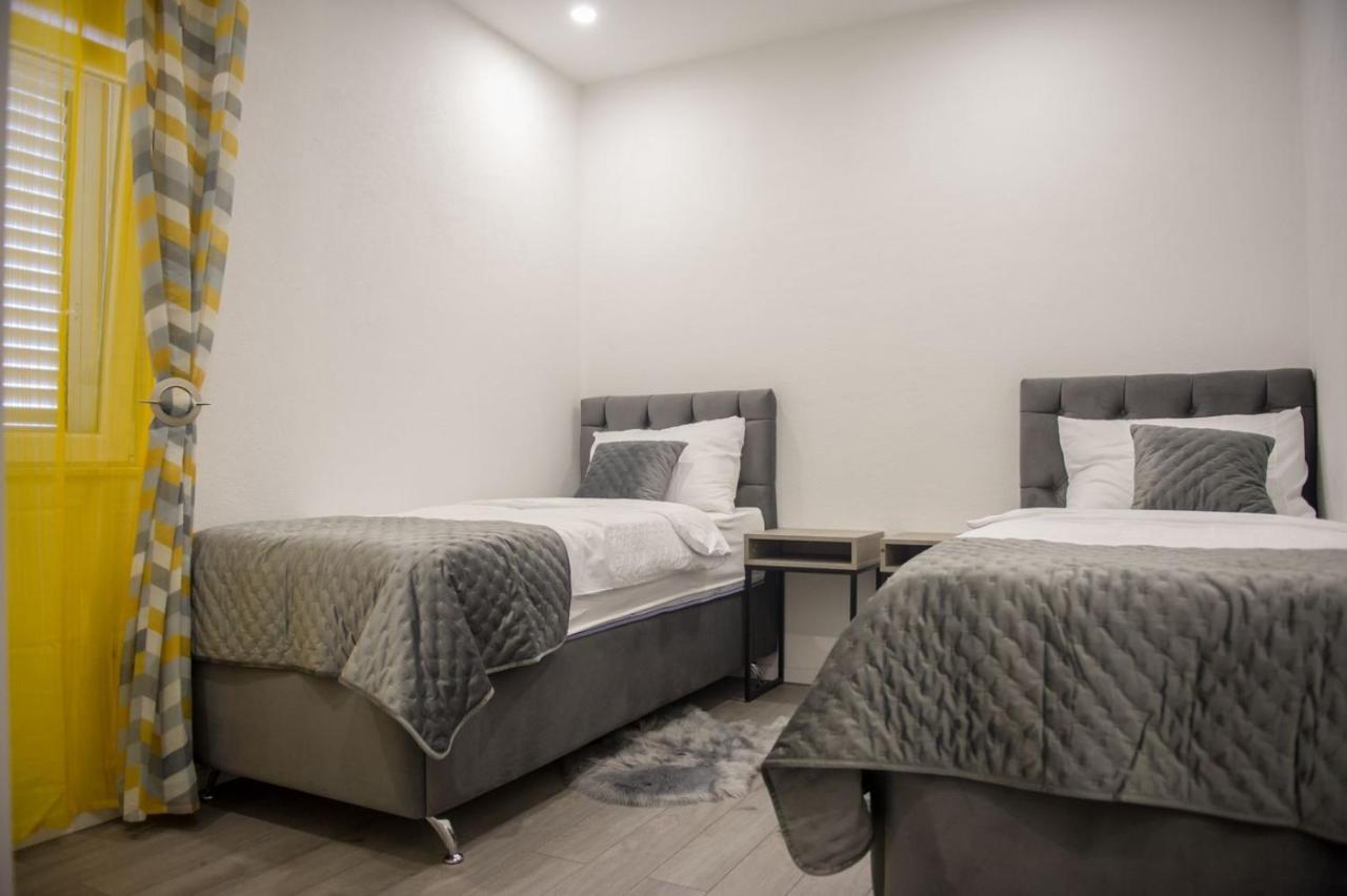 Apartment Lux Elba Kastela Luaran gambar