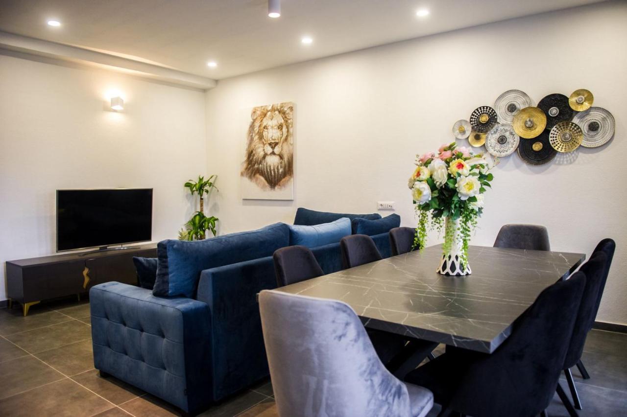 Apartment Lux Elba Kastela Luaran gambar