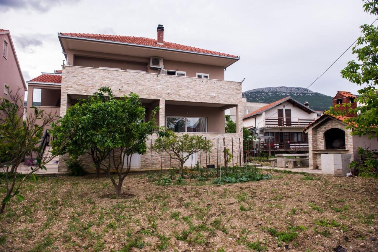 Apartment Lux Elba Kastela Luaran gambar