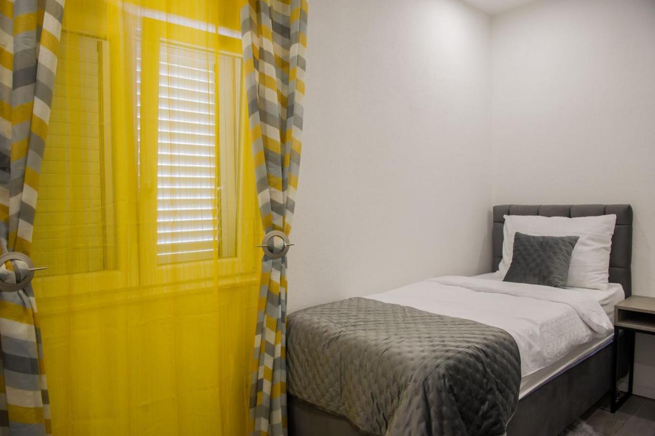 Apartment Lux Elba Kastela Luaran gambar