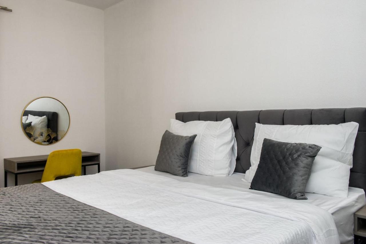 Apartment Lux Elba Kastela Luaran gambar